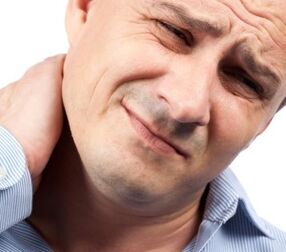 Dolore al collo dovuto all'osteocondrosi, che può essere alleviato con una terapia complessa