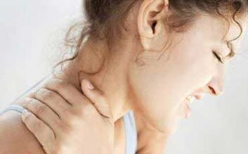 Il dolore della ragazza nella ragazza