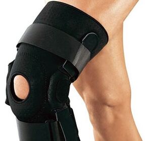 In caso di artrosi, è necessario riparare l'articolazione del ginocchio malata con un'ortesi